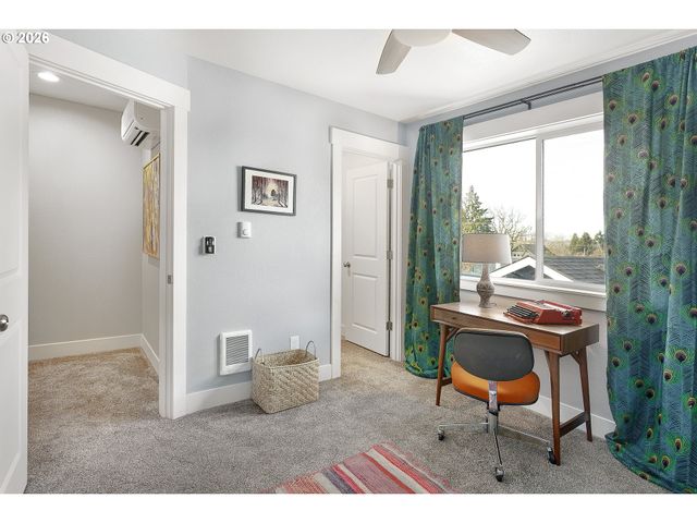 3771 Se 43RD Ave 2, Portland, OR 97206