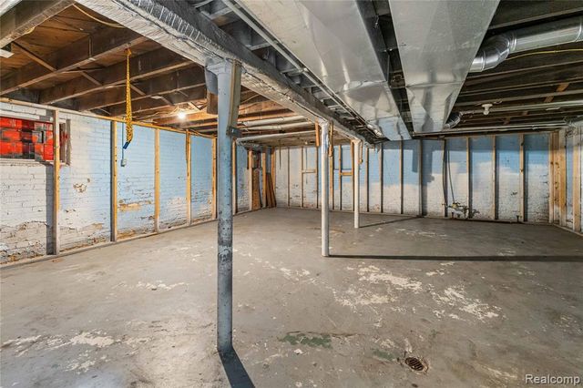 2505 Inglis Street, Detroit, MI 48209