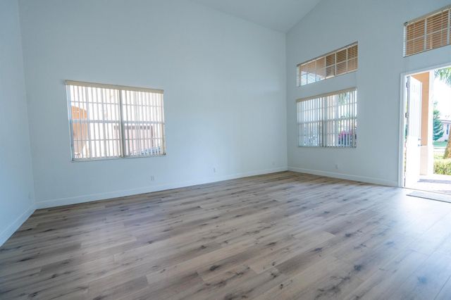 2322 SW Newport Isles Boulevard, Port St Lucie, FL 34953