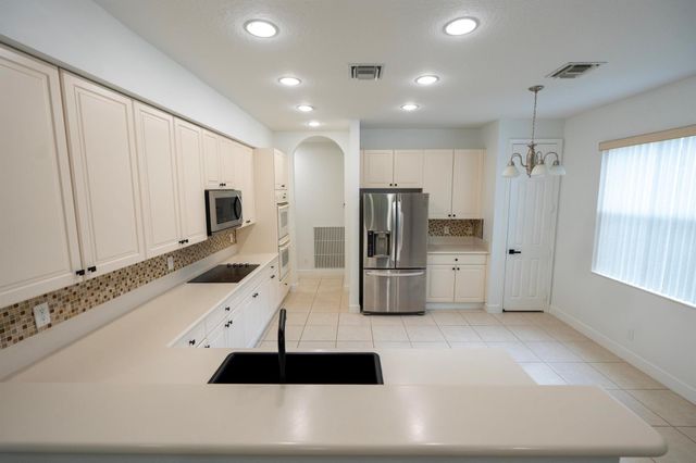 2322 SW Newport Isles Boulevard, Port St Lucie, FL 34953