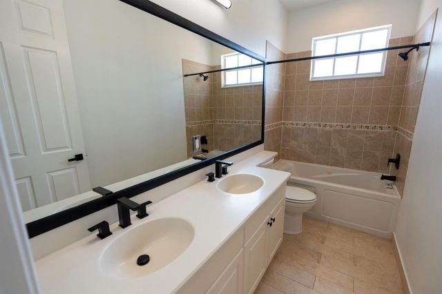 2322 SW Newport Isles Boulevard, Port St Lucie, FL 34953