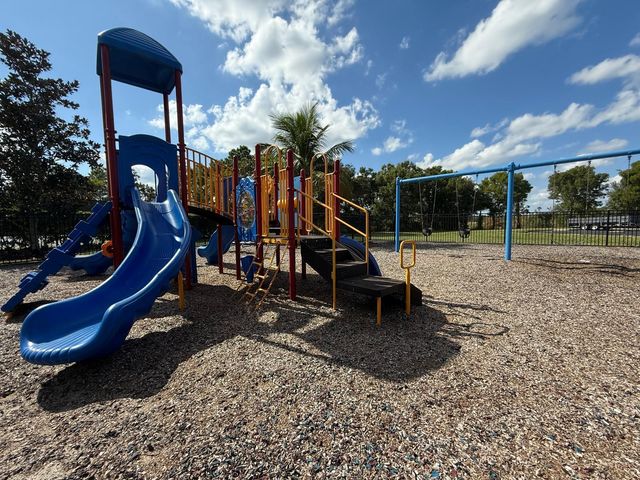 2322 SW Newport Isles Boulevard, Port St Lucie, FL 34953