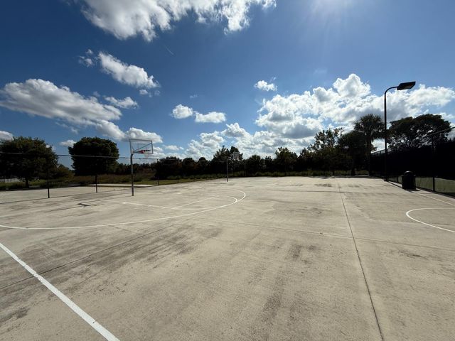 2322 SW Newport Isles Boulevard, Port St Lucie, FL 34953