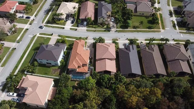 2322 SW Newport Isles Boulevard, Port St Lucie, FL 34953