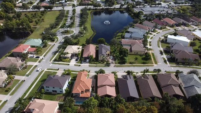 2322 SW Newport Isles Boulevard, Port St Lucie, FL 34953