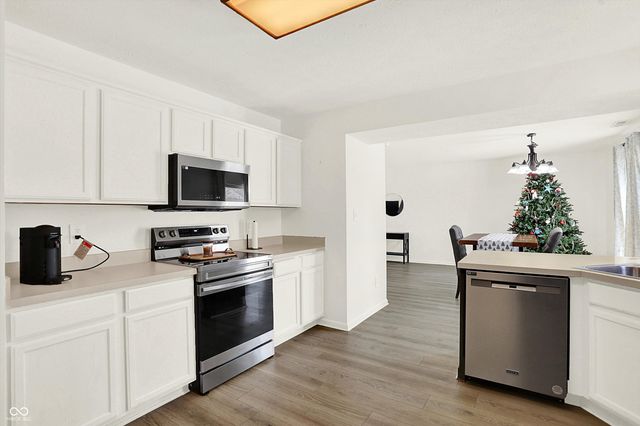 13305 Huff Boulevard, Fishers, IN 46038