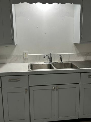 620 COMMERICAL Street, Danville, IL 61832