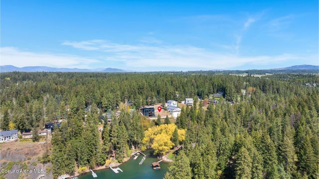 162483 N Lakeview Dr, Hayden Lake, ID 83835