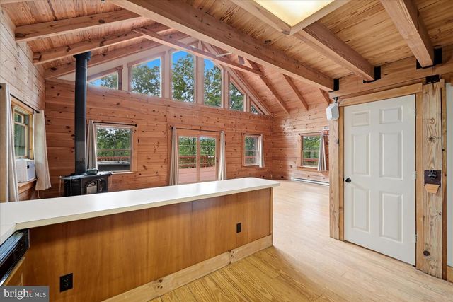 2858 CROSSINGS VIEW RD, Paw Paw, WV 25434