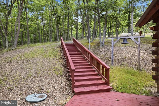 2858 CROSSINGS VIEW RD, Paw Paw, WV 25434