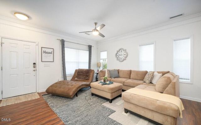 903 Ambergate Station, Apex, NC 27502