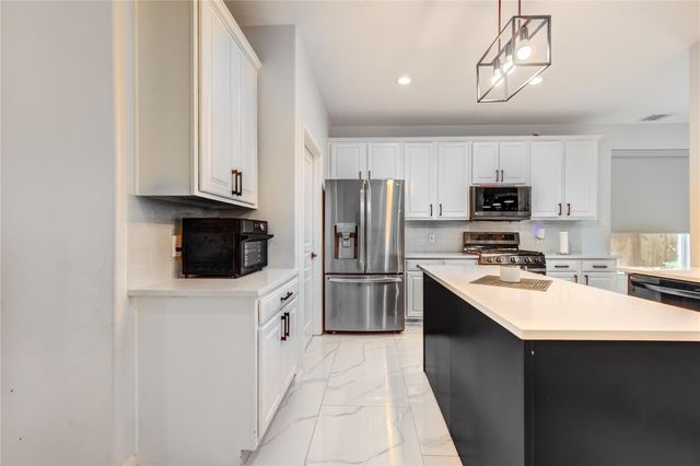 14311 Tasmania Court, Sugar Land, TX 77498