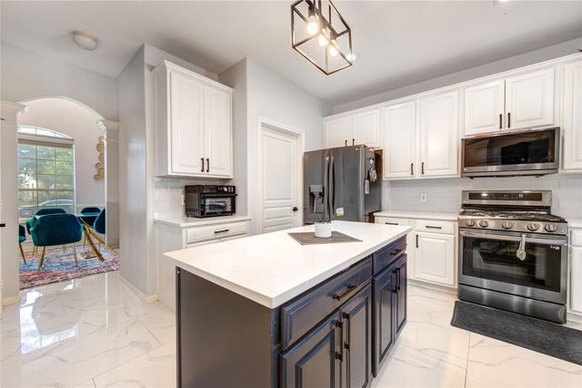 14311 Tasmania Court, Sugar Land, TX 77498