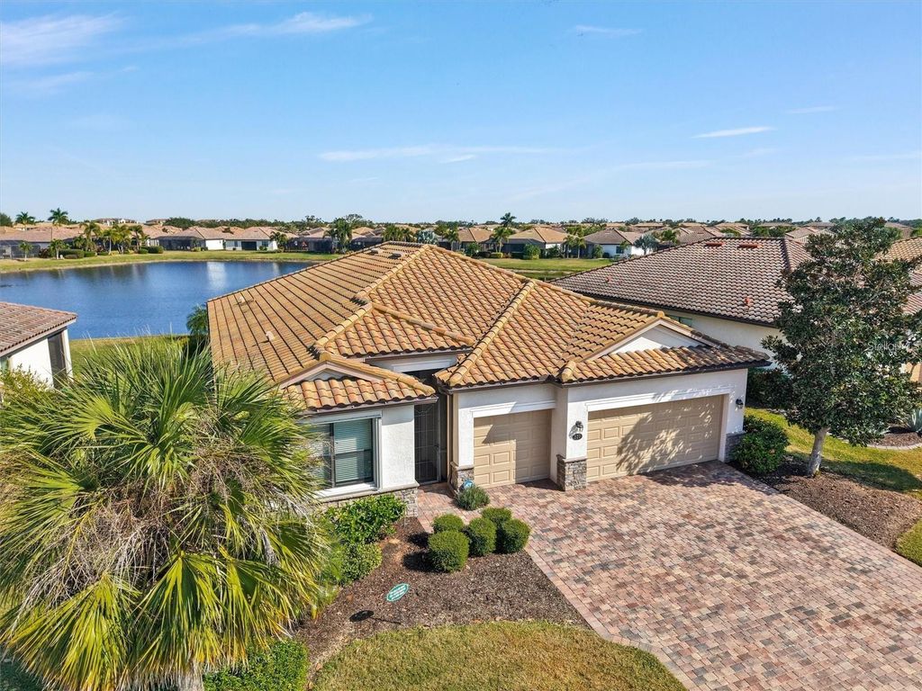 227 HERITAGE PRESERVE RUN, Bradenton, FL 34212