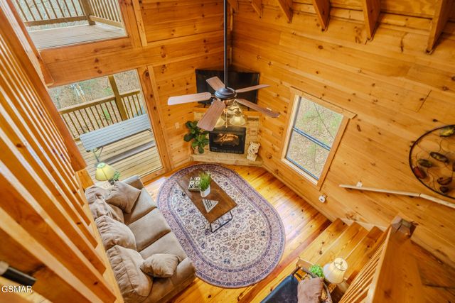 1739 W Sky View Drive, Sevierville, TN 37876