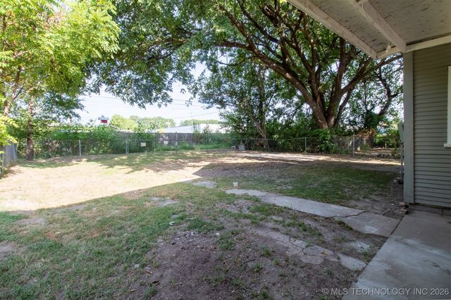 1315 Walnut Street, Muskogee, OK 74403