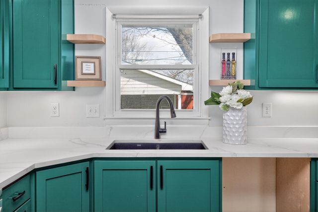 102 Donna Drive, Lawrenceburg, KY 40342