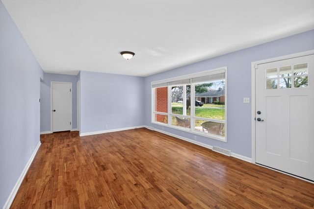 102 Donna Drive, Lawrenceburg, KY 40342