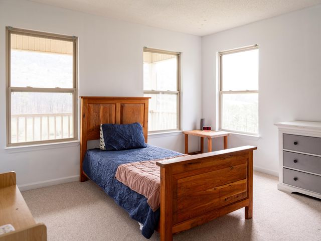 8040 Hog Jowl Road, Chickamauga, GA 30707