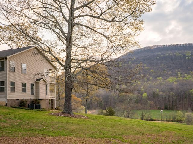 8040 Hog Jowl Road, Chickamauga, GA 30707