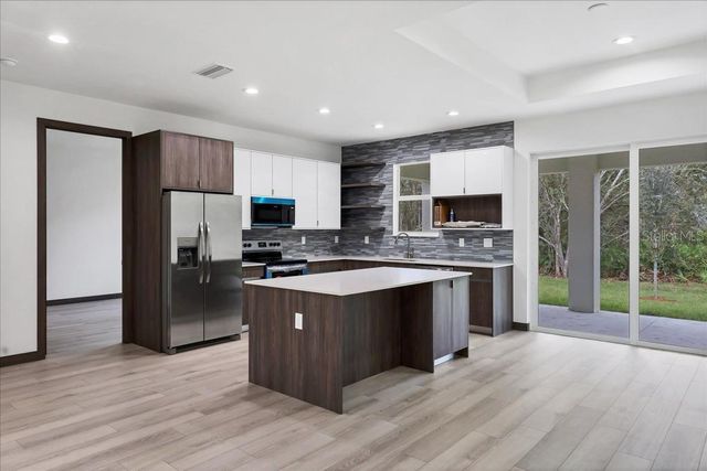 5238 FRIES AVENUE, North Port, FL 34288