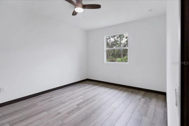 5238 FRIES AVENUE, North Port, FL 34288