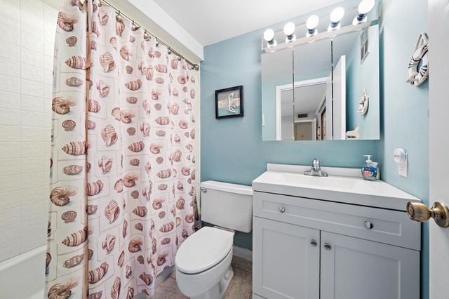 3840 SE Jefferson Street, Stuart, FL 34997