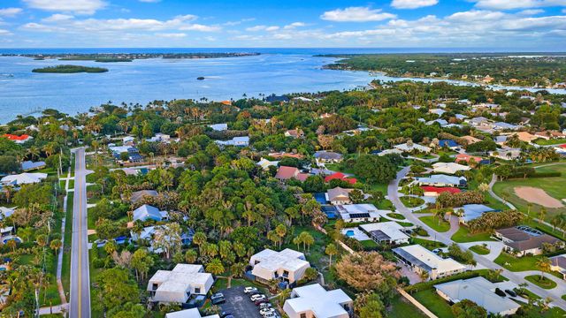 3840 SE Jefferson Street, Stuart, FL 34997