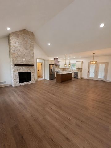 103 Choctaw Trail, Richmond, KY 40475