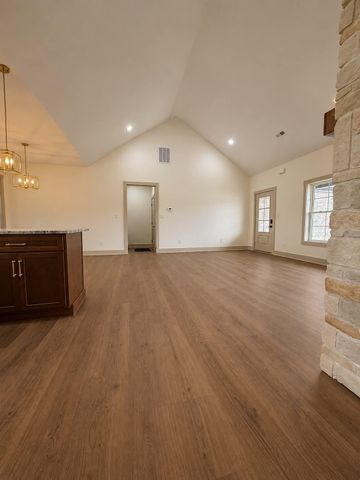 103 Choctaw Trail, Richmond, KY 40475