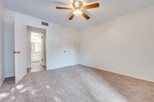 4859 Cedar Springs Road 147, Dallas, TX 75219