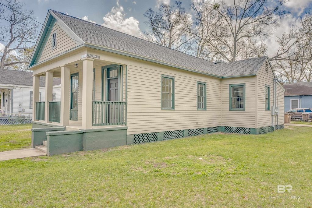 1013 Elmira Street, Mobile, AL 36604