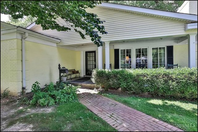 105 Red Bird Lane, Terrace Park, OH 45174