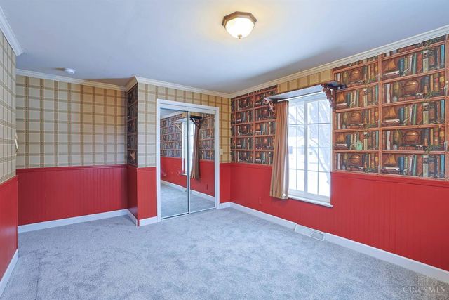 105 Red Bird Lane, Terrace Park, OH 45174