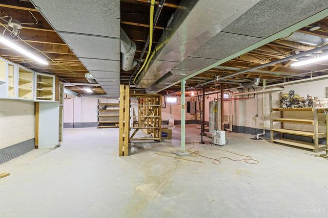 105 Red Bird Lane, Terrace Park, OH 45174