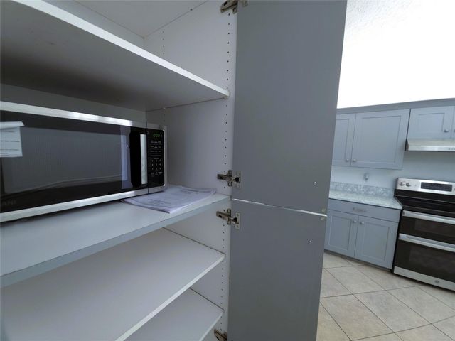 4525 NW Glazbrook Street, Port St. Lucie, Port St Lucie, FL 34983