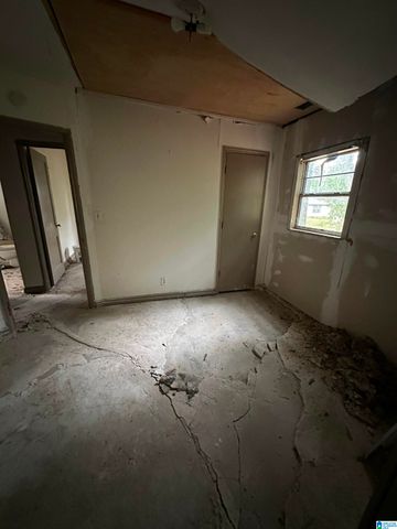 1541 MEADOW COURT, Birmingham, AL 35228
