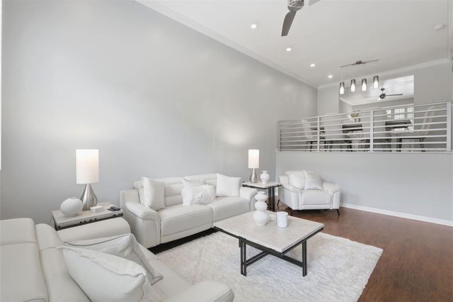 620 E CHURCH STREET, Orlando, FL 32801