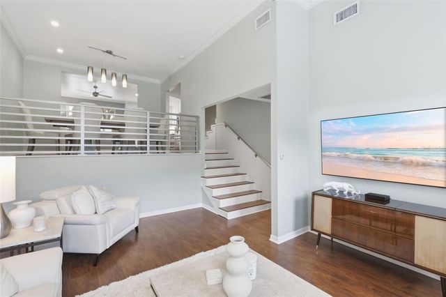 620 E CHURCH STREET, Orlando, FL 32801