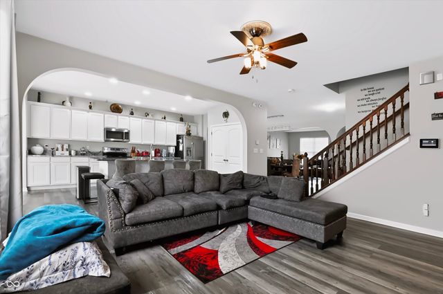 1378 Padana Drive, Greenwood, IN 46143