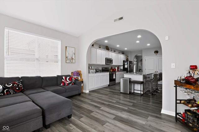 1378 Padana Drive, Greenwood, IN 46143