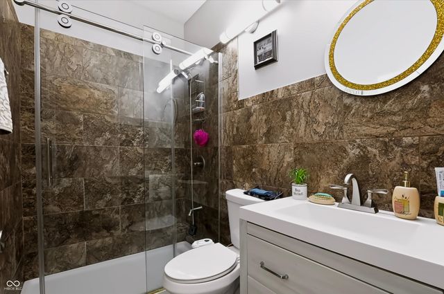 1378 Padana Drive, Greenwood, IN 46143