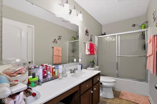 1378 Padana Drive, Greenwood, IN 46143