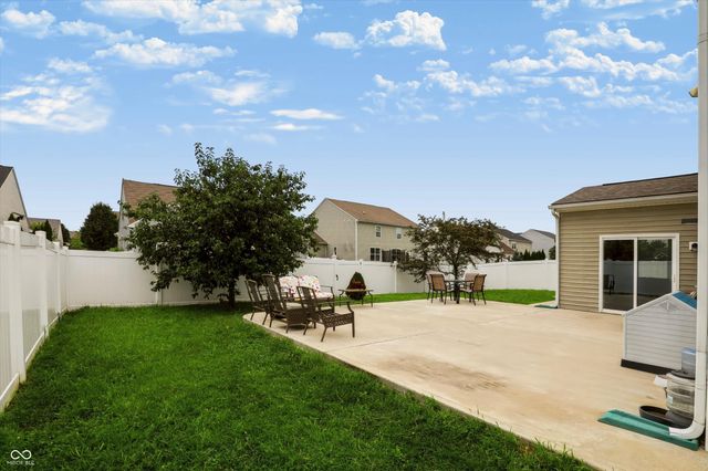 1378 Padana Drive, Greenwood, IN 46143