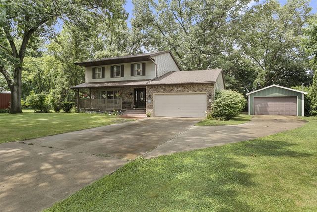 23836 N Shore Drive, Edwardsburg, MI 49112