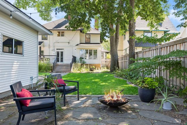 2504 Humboldt Avenue S, Minneapolis, MN 55405