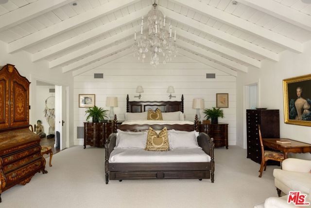 1900 Old Ranch Road, Los Angeles, CA 90049