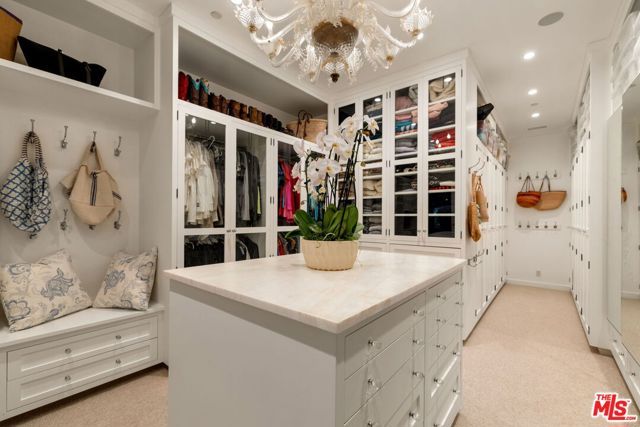 1900 Old Ranch Road, Los Angeles, CA 90049