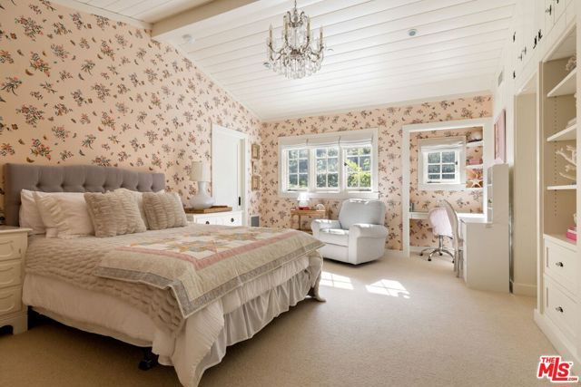 1900 Old Ranch Road, Los Angeles, CA 90049