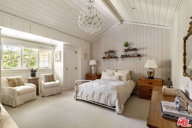 1900 Old Ranch Road, Los Angeles, CA 90049